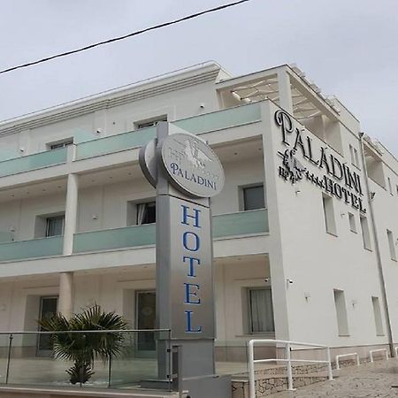 Hotel Paladini Porto Cesareo Exterior photo